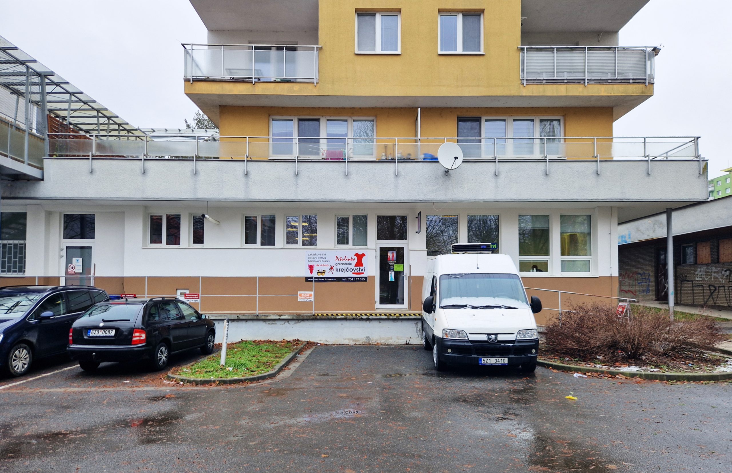 Prodej obchodních prostor Otrokovice, Trávníky