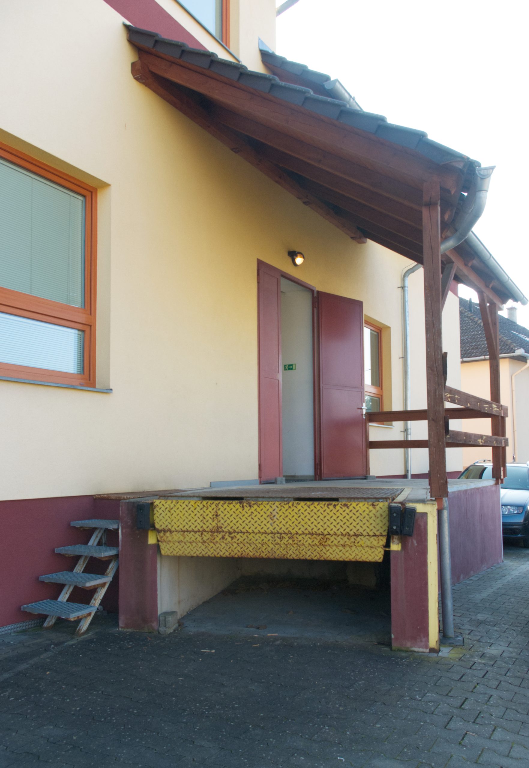 Pronájem komerčních prostor v Kostelci u Zlína - 4